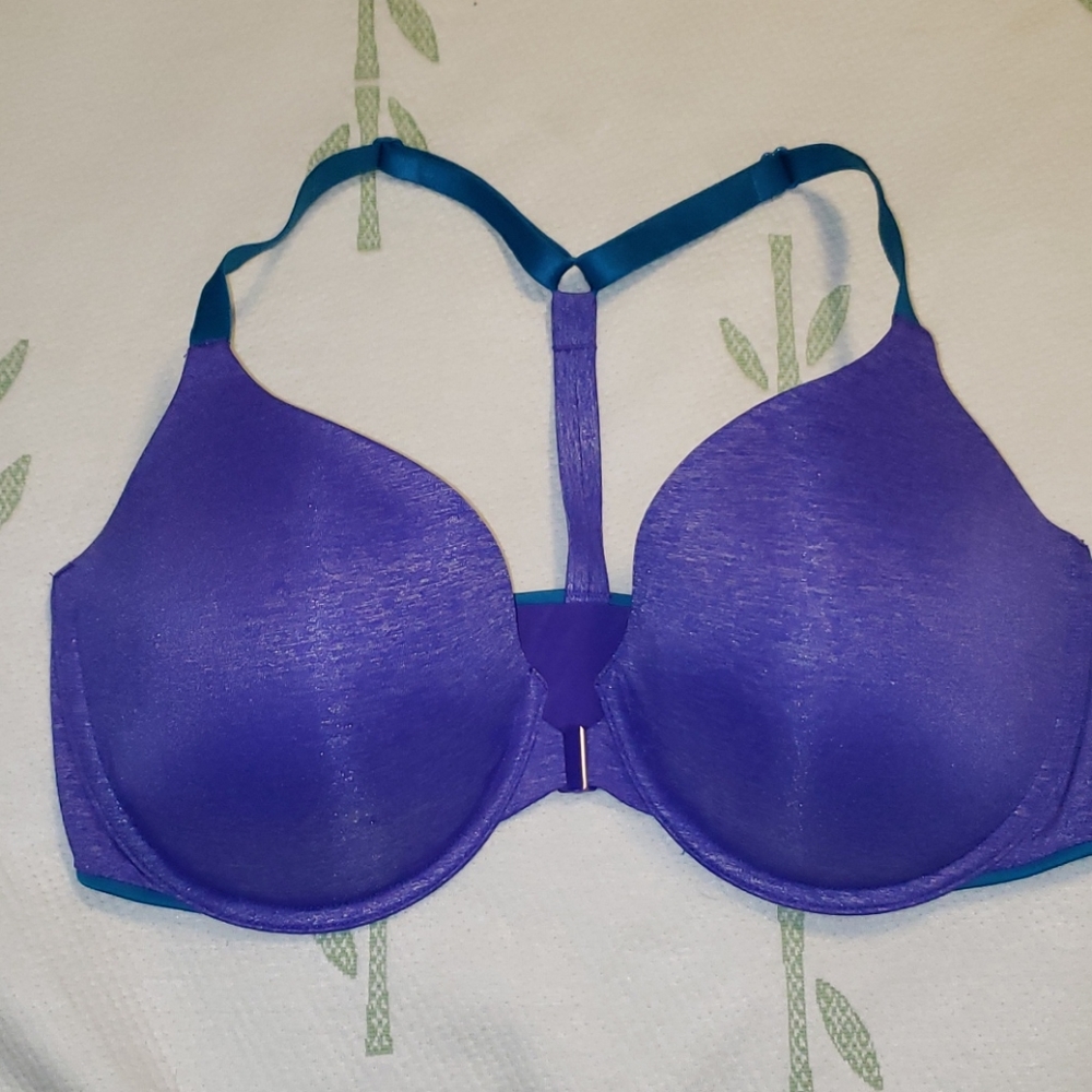 EUC Victoria Secret  Bra